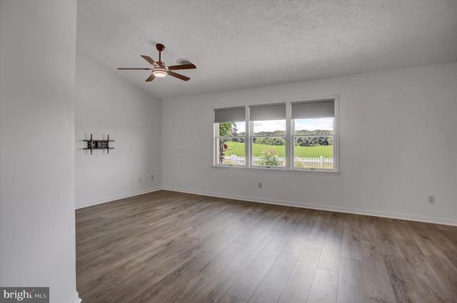 2368 MAJESTIC COURT, Chambersburg, PA 17202