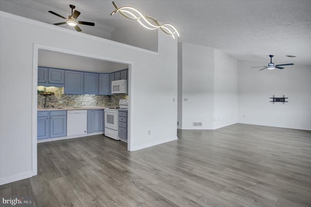 2368 MAJESTIC COURT, Chambersburg, PA 17202