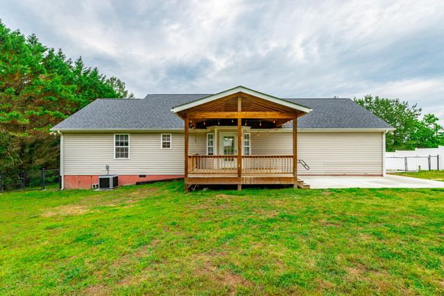 1092 Beaumont Road, Ringgold, GA 30736