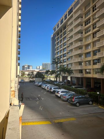 1833 S Ocean Drive 205, Hallandale Beach, FL 33009