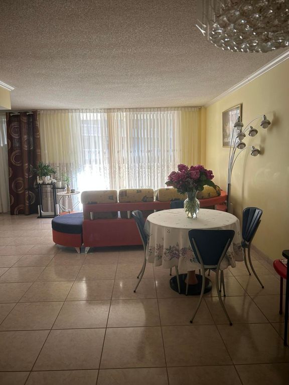 1833 S Ocean Drive 205, Hallandale Beach, FL 33009