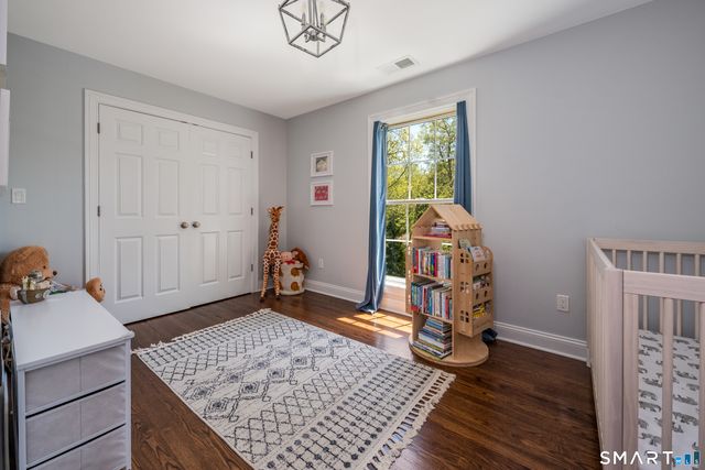 9 Sunset Ridge Drive, Guilford, CT 06437