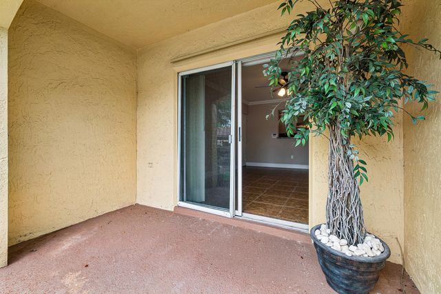 5640 NW 61st Street NW 1411, Coconut Creek, FL 33073