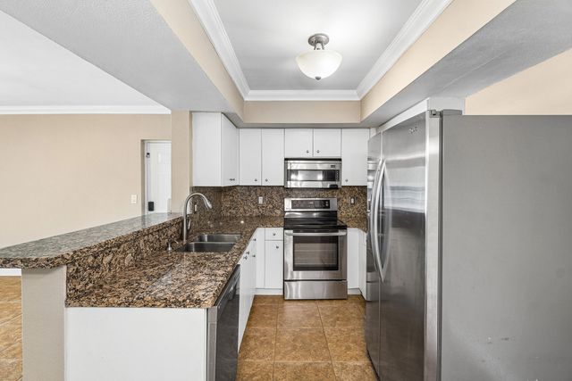 5640 NW 61st Street NW 1411, Coconut Creek, FL 33073