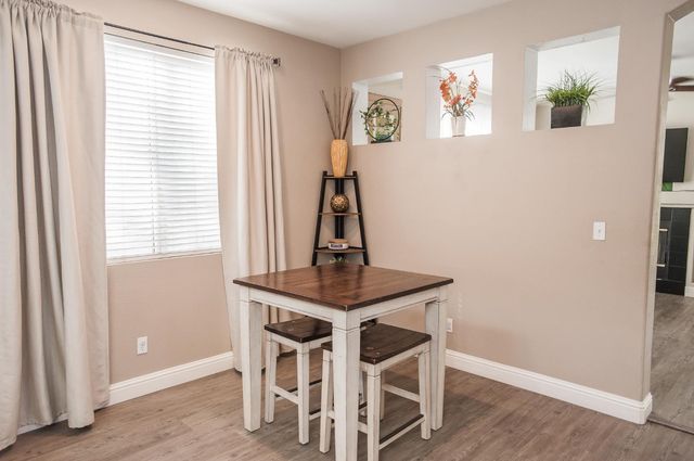 9355 Bennoel Way, Elk Grove, CA 95758