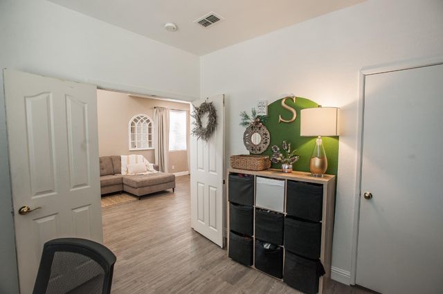 9355 Bennoel Way, Elk Grove, CA 95758