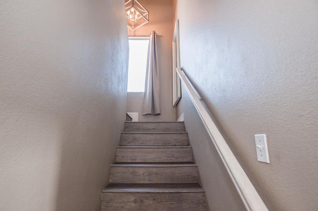 9355 Bennoel Way, Elk Grove, CA 95758