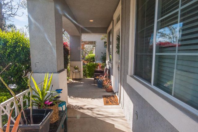 9355 Bennoel Way, Elk Grove, CA 95758