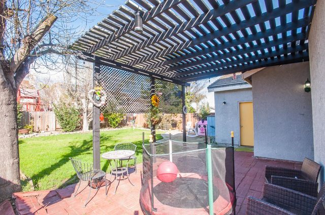 9355 Bennoel Way, Elk Grove, CA 95758