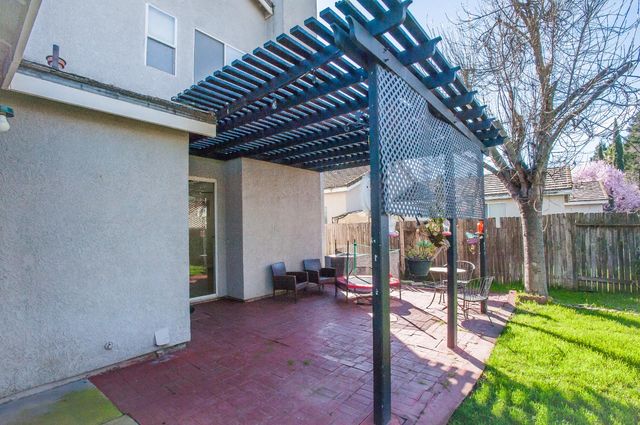 9355 Bennoel Way, Elk Grove, CA 95758