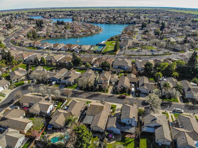 9355 Bennoel Way, Elk Grove, CA 95758