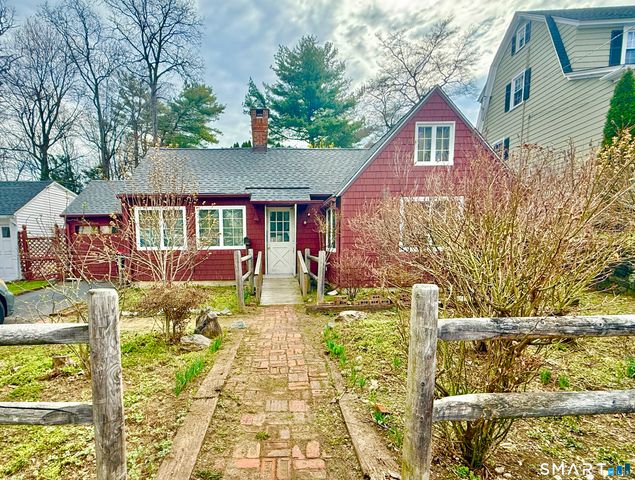 37 Brooklawn Avenue, Norwalk, CT 06854