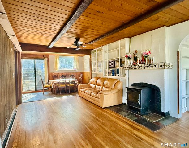 37 Brooklawn Avenue, Norwalk, CT 06854