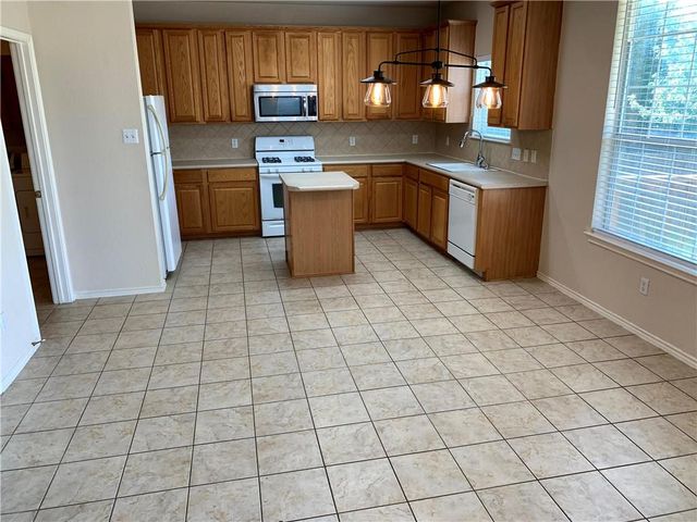10705 Beard Ave, Austin, TX 78748