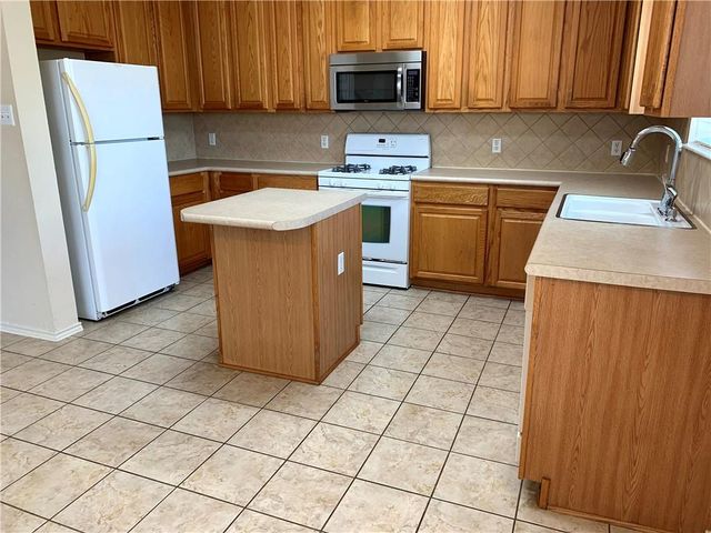 10705 Beard Ave, Austin, TX 78748
