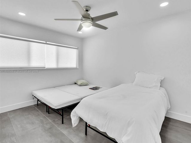 11900 N Bayshore Dr 1-8, North Miami, FL 33181