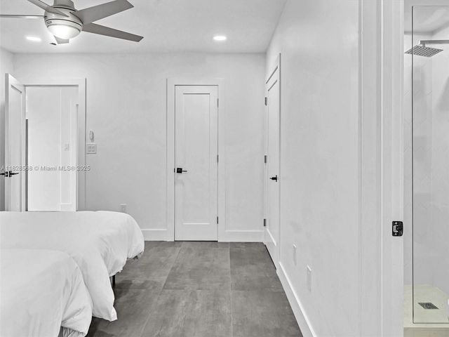 11900 N Bayshore Dr 1-8, North Miami, FL 33181