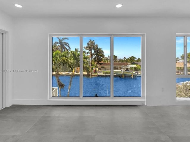 11900 N Bayshore Dr 1-8, North Miami, FL 33181