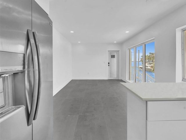 11900 N Bayshore Dr 1-8, North Miami, FL 33181