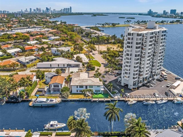 11900 N Bayshore Dr 1-8, North Miami, FL 33181