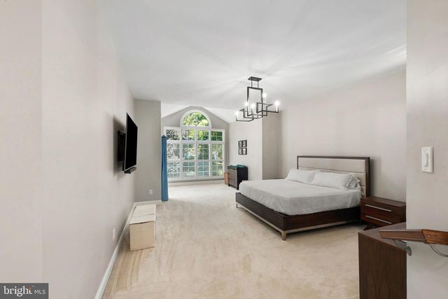 8504 SOUTHFIELDS CIR, Lutherville Timonium, MD 21093