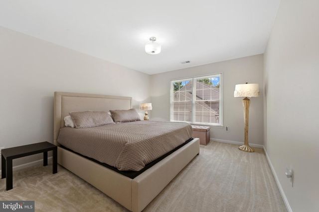 8504 SOUTHFIELDS CIR, Lutherville Timonium, MD 21093