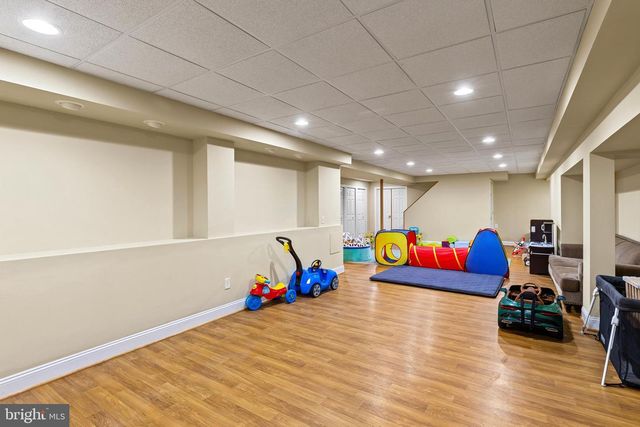 8504 SOUTHFIELDS CIR, Lutherville Timonium, MD 21093
