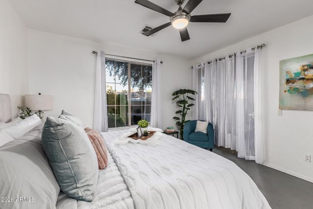 10655 N 9TH Street 113, Phoenix, AZ 85020