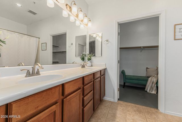 10655 N 9TH Street 113, Phoenix, AZ 85020