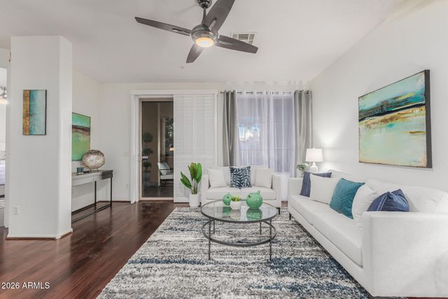 10655 N 9TH Street 113, Phoenix, AZ 85020