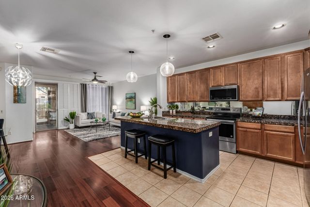 10655 N 9TH Street 113, Phoenix, AZ 85020