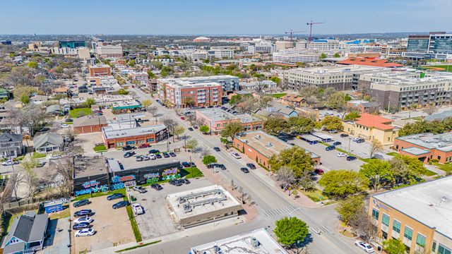 1201 Washington Avenue, Fort Worth, TX 76104