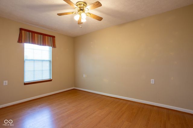 10913 Golden Harvest Place, Indianapolis, IN 46229