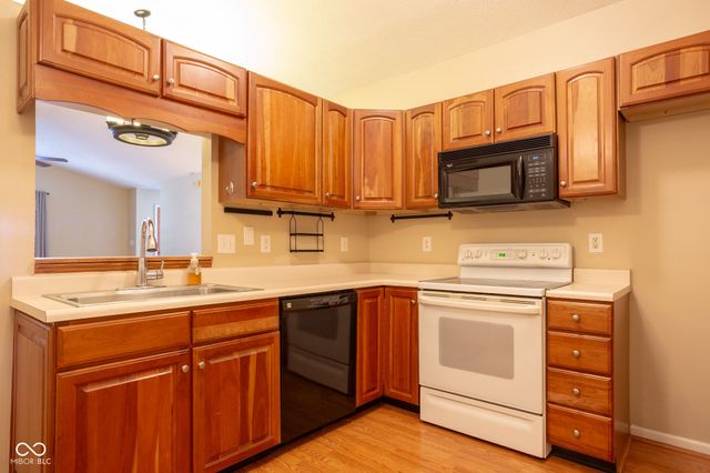 10913 Golden Harvest Place, Indianapolis, IN 46229