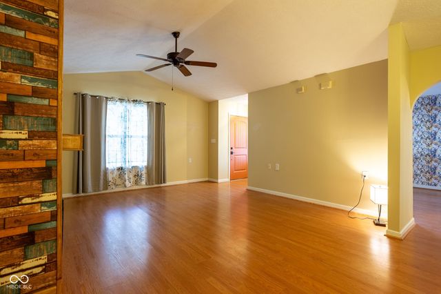 10913 Golden Harvest Place, Indianapolis, IN 46229