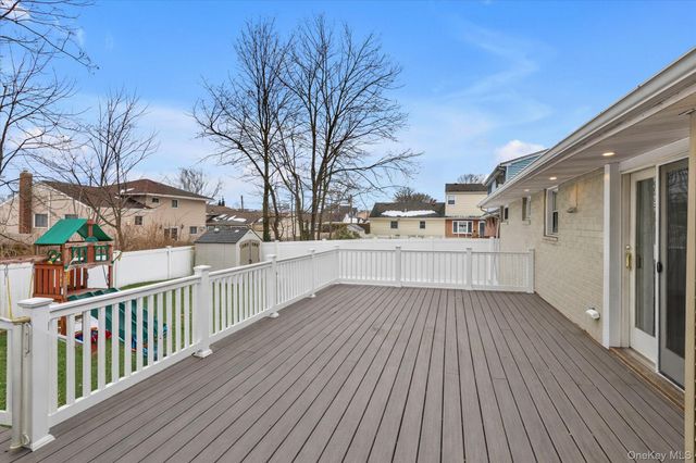 155 Atlantic Avenue, Massapequa Park, NY 11762