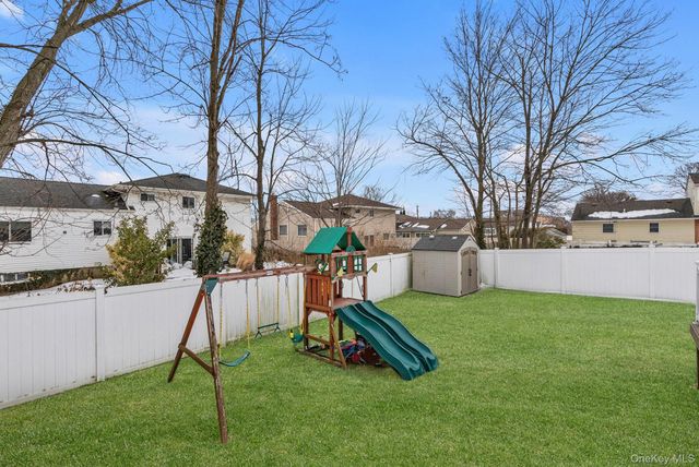 155 Atlantic Avenue, Massapequa Park, NY 11762