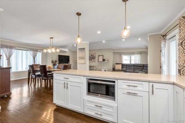 155 Atlantic Avenue, Massapequa Park, NY 11762