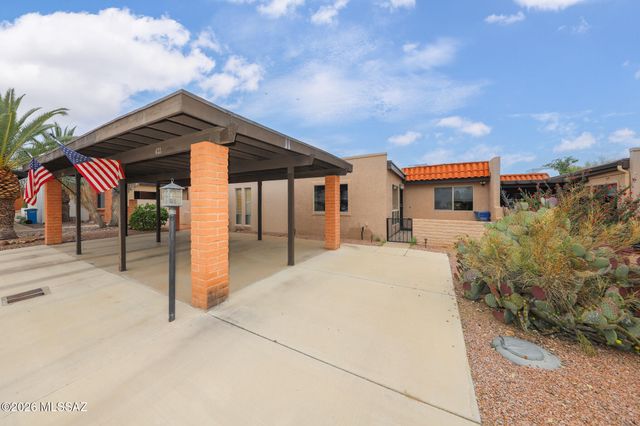 433 N Calle Del Diablo, Green Valley, AZ 85614