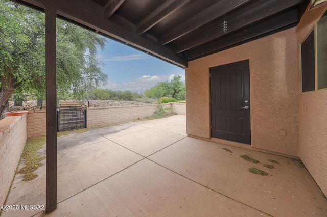 433 N Calle Del Diablo, Green Valley, AZ 85614