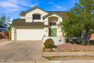 1830 N Rolling Stone Drive, Tucson, AZ 85745