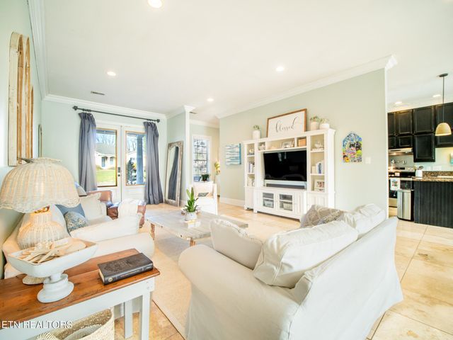 3320 Mollianna Way, Knoxville, TN 37918