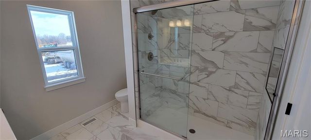 1438 Montauk Road, Troy, IL 62294