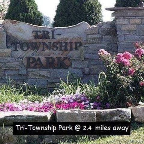 1438 Montauk Road, Troy, IL 62294