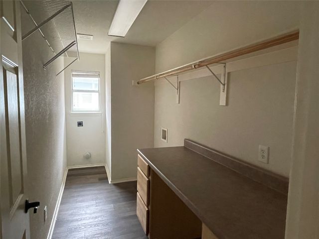 1014 Thistle Meade Circle, Burleson, TX 76028