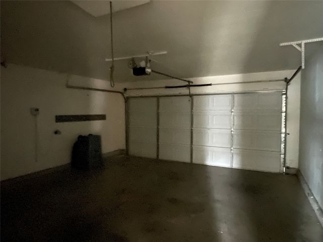 1014 Thistle Meade Circle, Burleson, TX 76028