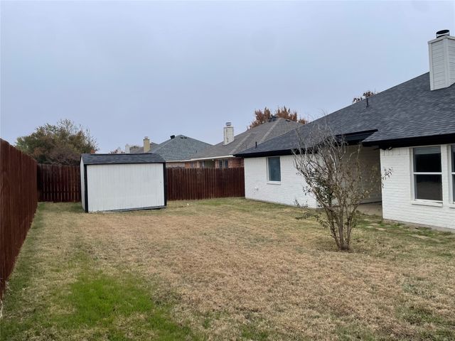 1014 Thistle Meade Circle, Burleson, TX 76028