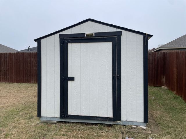 1014 Thistle Meade Circle, Burleson, TX 76028