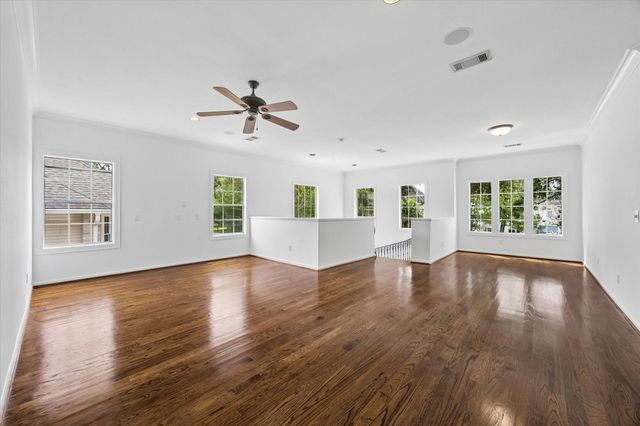 3618 Bellefontaine Street, Houston, TX 77025