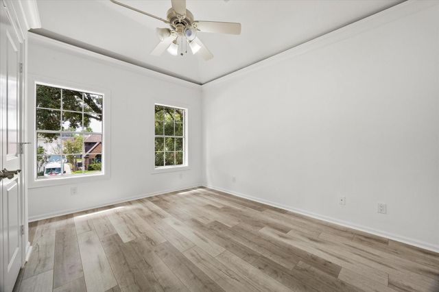 3618 Bellefontaine Street, Houston, TX 77025